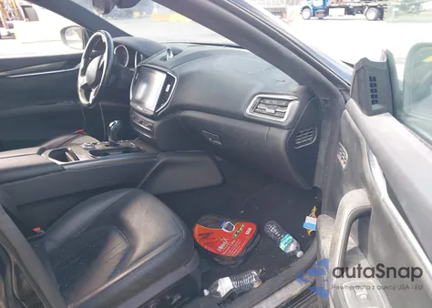 2017 Maserati Ghibli z USA, uszkodzony, nr VIN ZAM57XSA5H1206058